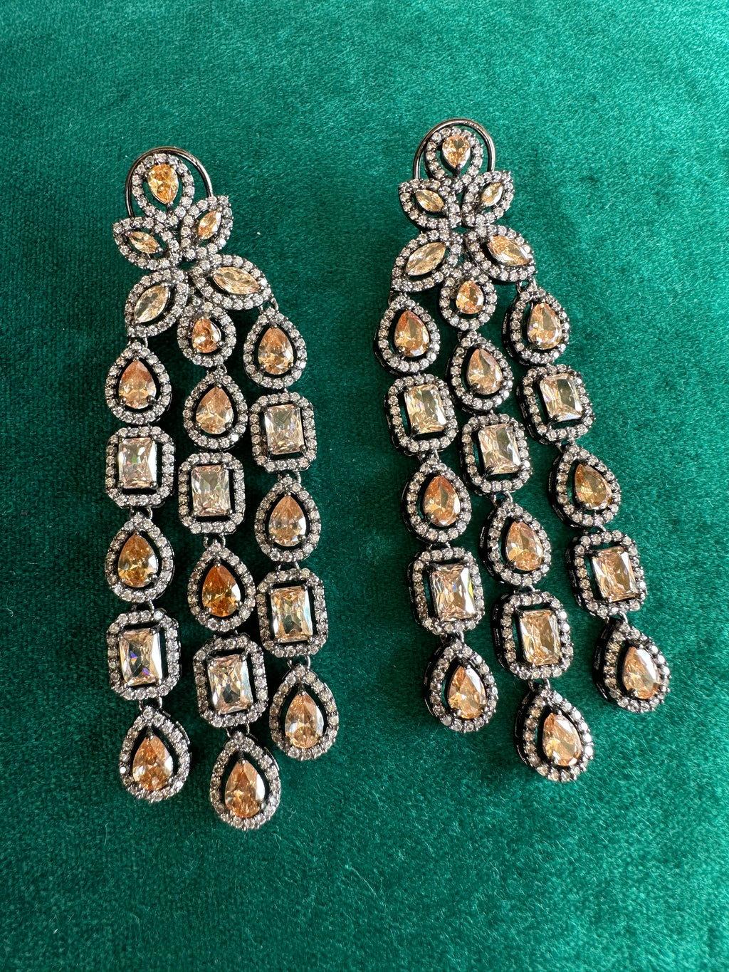 Vega Earrings