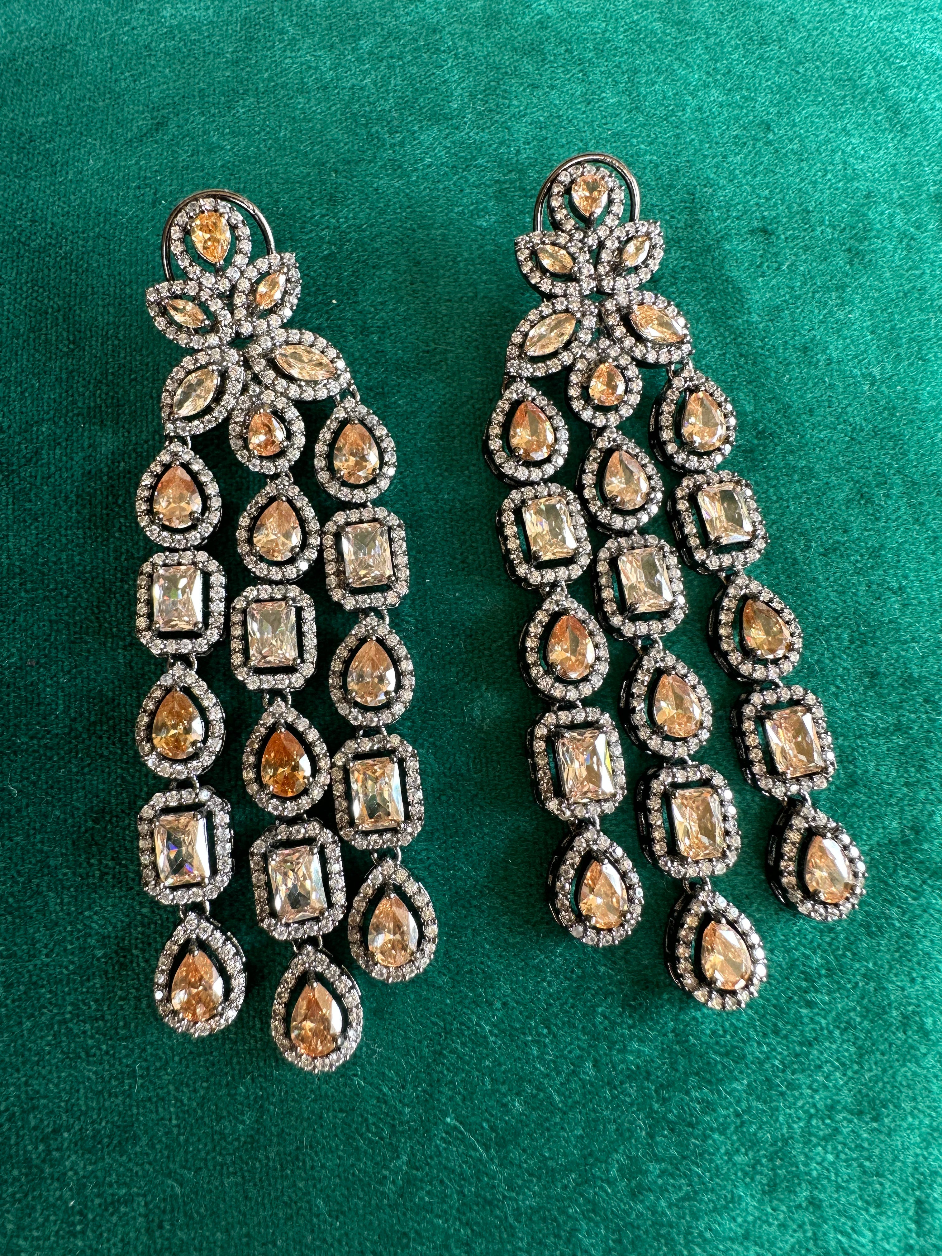 Vega Earrings